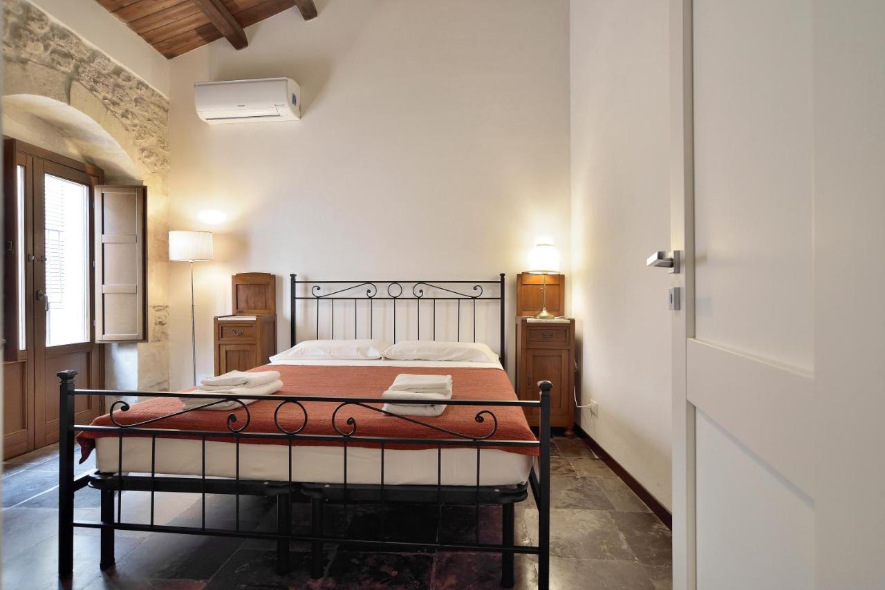 Suite Piccolo Giavante Ragusa Bagian luar foto